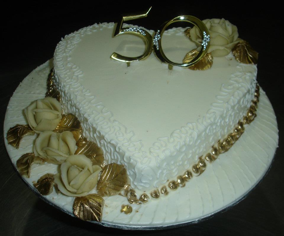 Anniversary Cake (6 lbs)