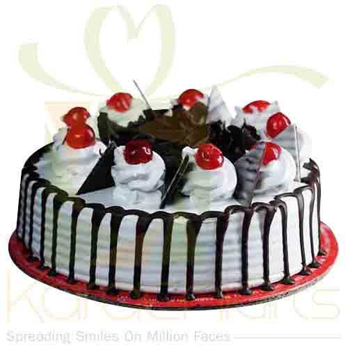 Black Forest Cake 2Lbs - Cake Lounge