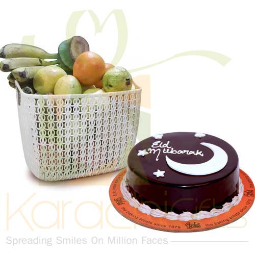 Eid Cake With Fruits