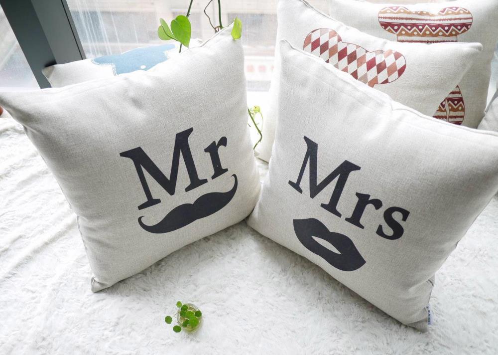 2 Cushion Set of Mr and Mrs