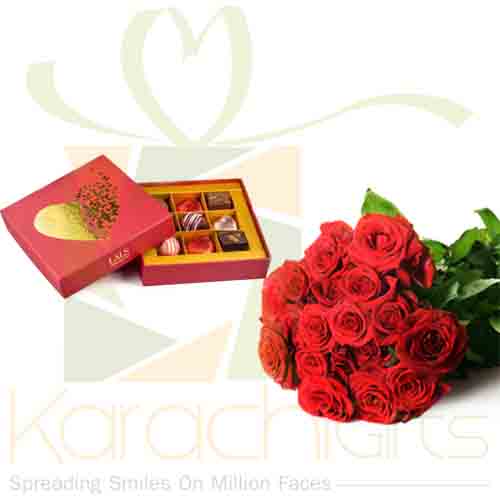 Love Choc Box With Red Roses