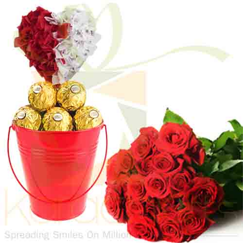 Ferrero Bucket With Roses