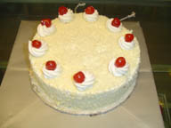 White Forest Cake (PC)- 2Lbs