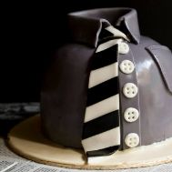 All Tied Up Cake (4lbs)